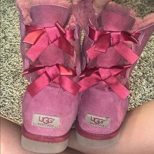 Women’s Pink Bailey Bow Uggs
